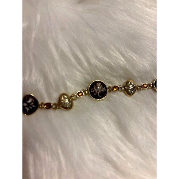 Gold-tone Vtg Scroll Charm Bracelet w/ Black Enamel, Yellow Crystal Accents 7.5” - Picture 11 of 11